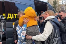 Україна повернула з окупації додому ще трьох дітей