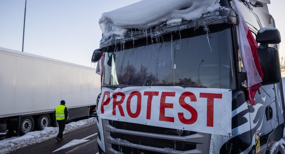 Dorohusk - Yagodyn checkpoint: only a few trucks per hour are allowed to pass through