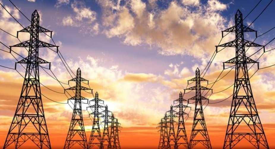 Третій день поспіль в енергосистемі України дефіцит, допомогу надходить з-за кордону