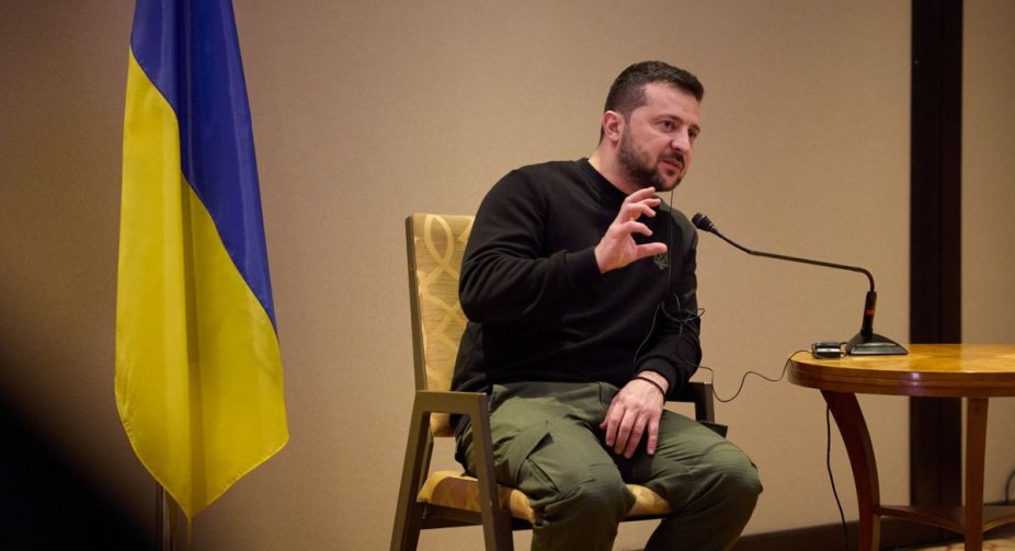 Зеленський про відповідь США на допомогу Україні: "Ми подолаємо цей тимчасовий стоп"