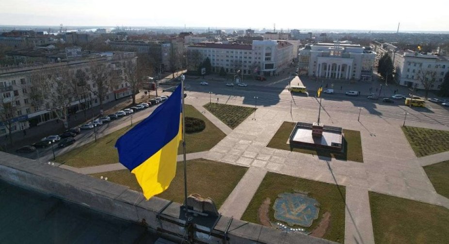 Russians hit third base with humanitarian aid in Kherson