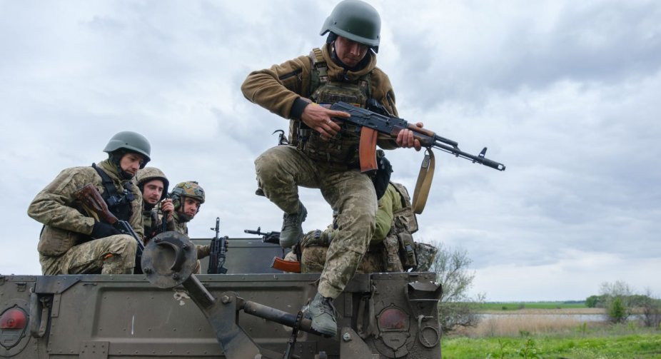  Ізраїльські війська провели рейд на штаб-квартиру розвідки ХАМАС у Хан-Юнісі на півдні Гази