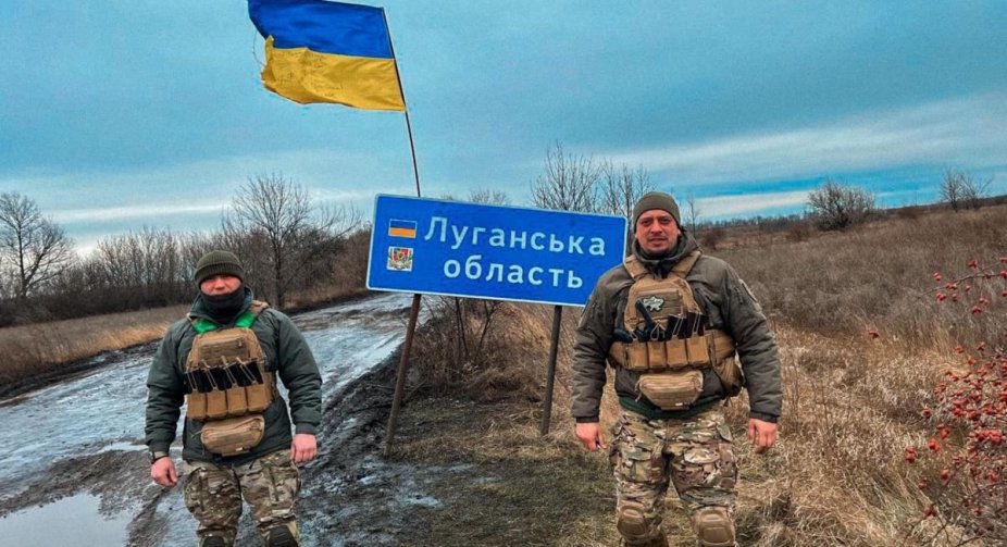 РФ обстріляла Невське в Луганській області: поліція врятувала пораненого, допомагає евакуювати мешканців