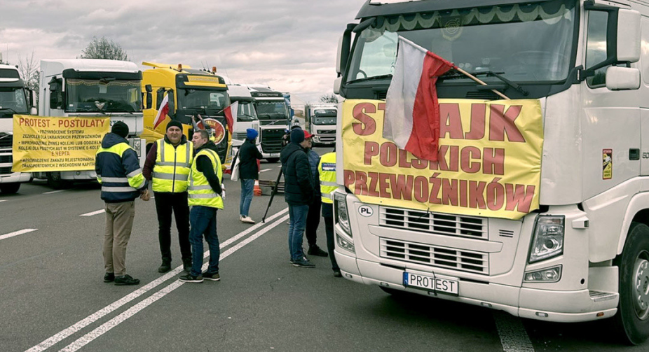 Підготовка до евакуації водіїв з заблокованих пунктів пропуску: Україна реагує на ситуацію на кордоні з Польщею