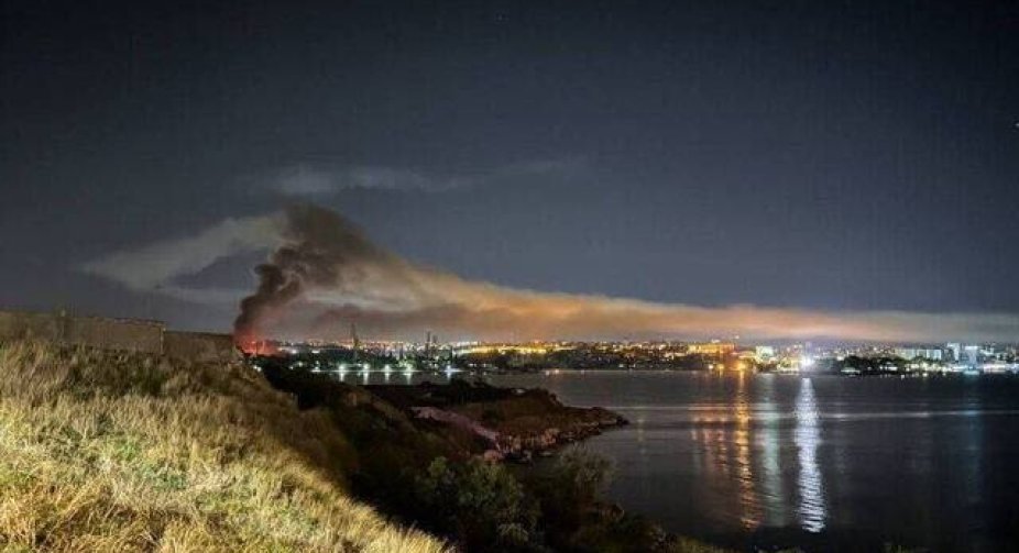 Air alert is announced in Sevastopol, explosions are heard in the city
