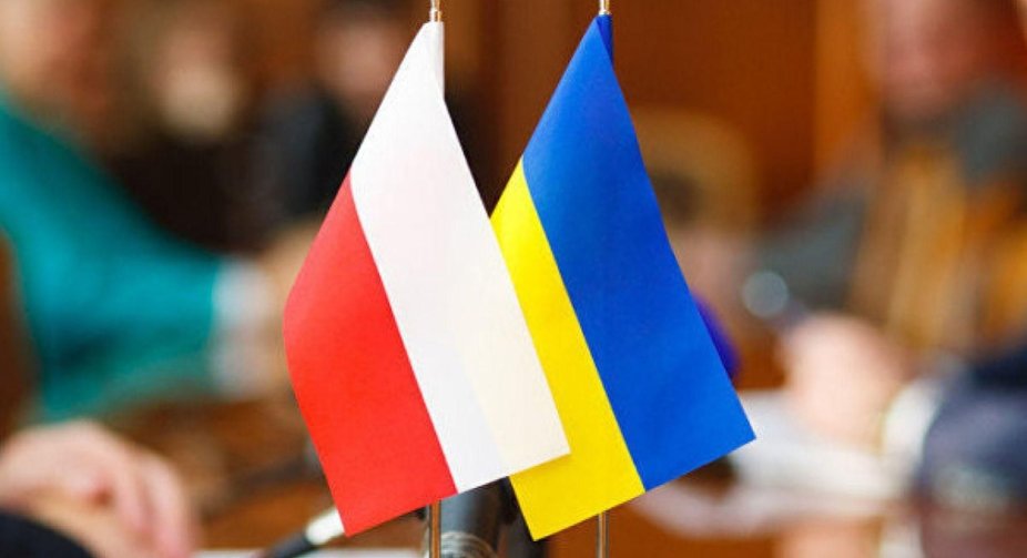 Українці поки не отримали продовження статусу тимчасового захисту в Польщі