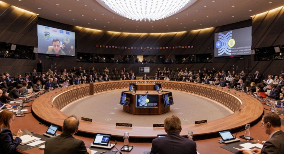 Рада Україна-НАТО обговорює масовані удари РФ та обіцяє подальшу підтримку Києву