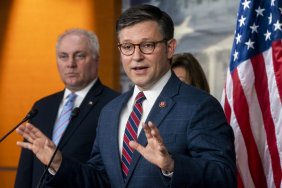 Чи схвалить Конгрес США до лютого фінансування України: що каже спікер Джонсон