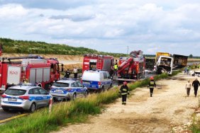 У Польщі біля українського кордону сталася ДТП із пасажирським автобусом, є постраждалі