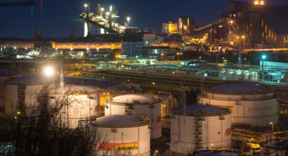One of Rosneft's refineries stopped working due to Ukrainian drone strikes - Reuters