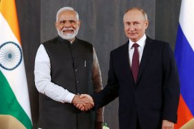 Індія планує відмовитися від російської зброї, але боїться наближення до Китаю, - Reuters