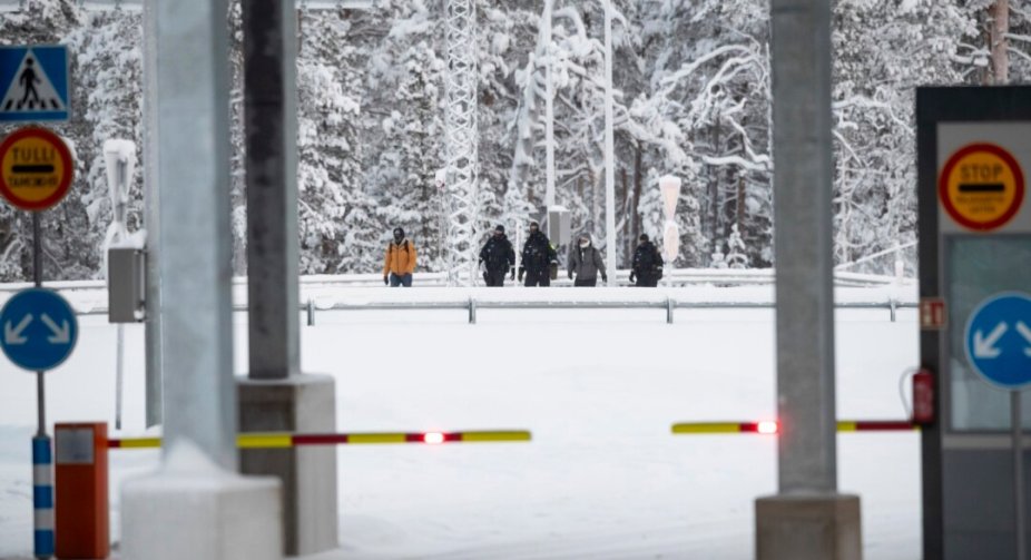 Finland extends border closure with Russia for another month