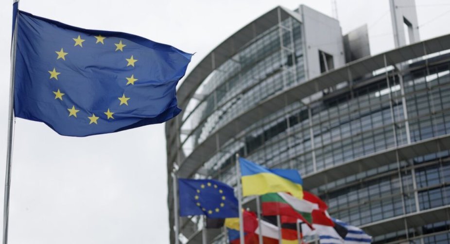 Польща та країни Балтії пропонують нові заходи санкцій проти Росії, включаючи імпорт СПГ і алюмінію