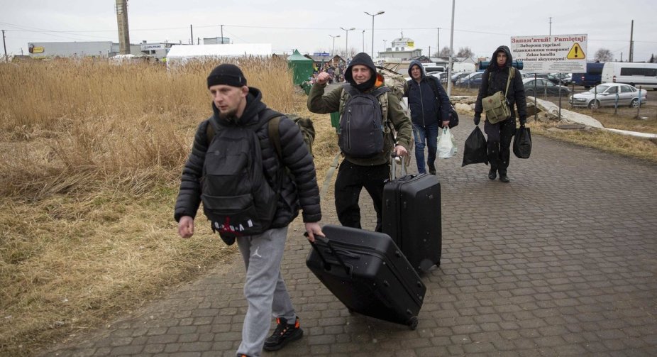 Польща може створити такі умови, щоб військовозобов'язані чоловіки самі повернулися в Україну