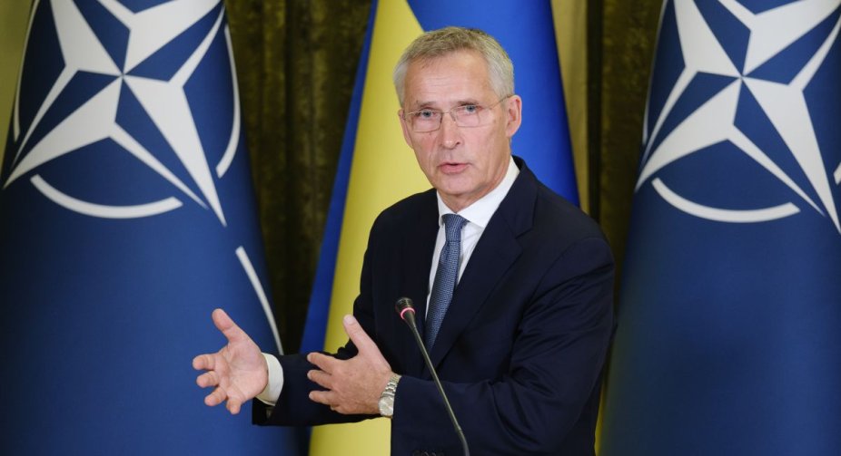 Столтенберг закликав США схвалити допомогу Україні на 60 млрд доларів