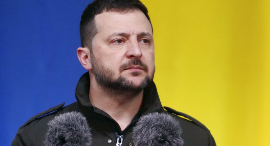 Zelensky will travel to Western Europe to lobby for aid to Ukraine - Bloomberg
