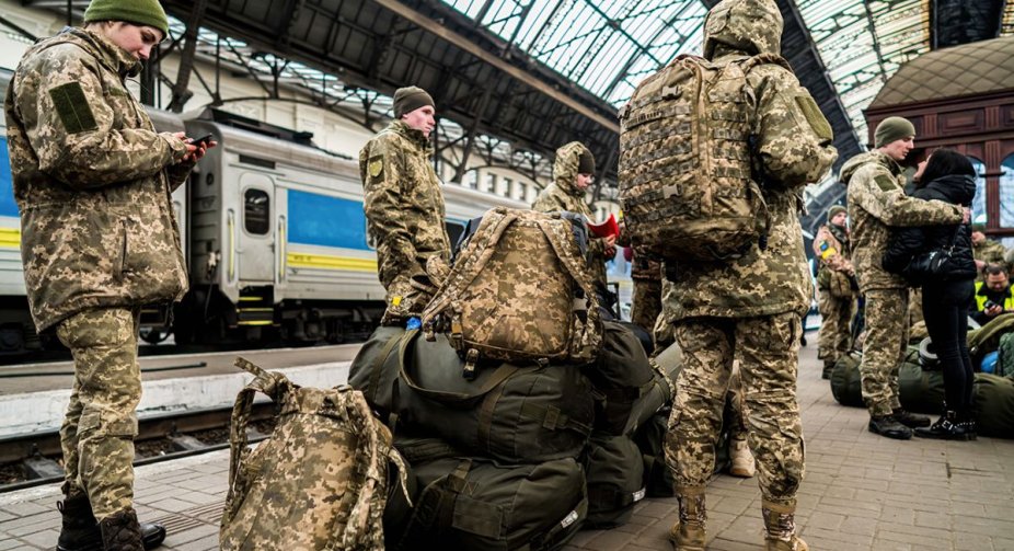 Омбудсмен спочатку розкритикував законопроєкт про мобілізацію, а потім закликав за нього голосувати