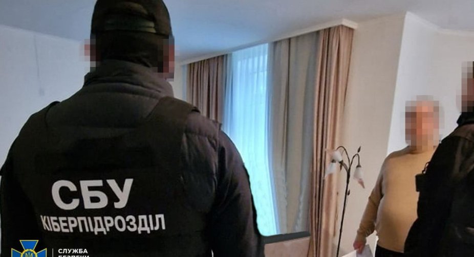 SBU accuses Kyiv blogger of spreading fakes about war in Ukraine
