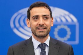 Глава МЗС Франції: Війська можуть перебувати в Україні для небойових потреб