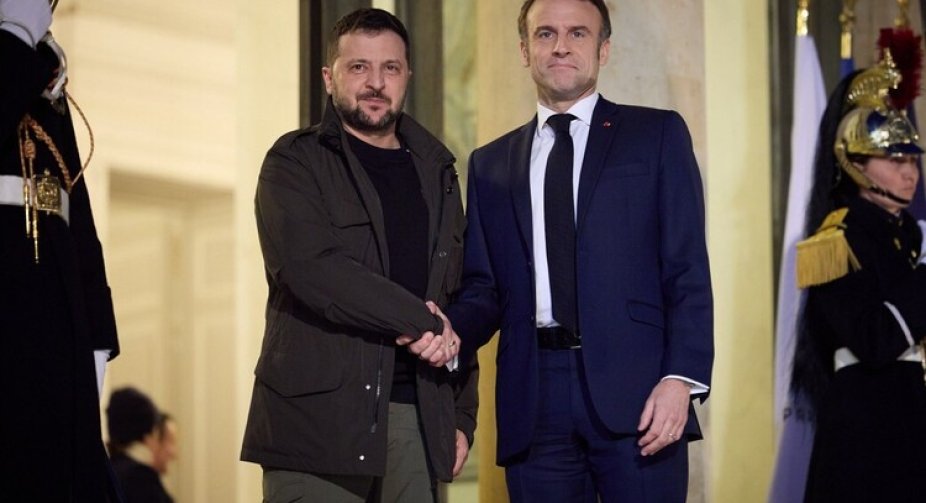 Zelensky expects to discuss with Macron new ideas on support for Ukraine