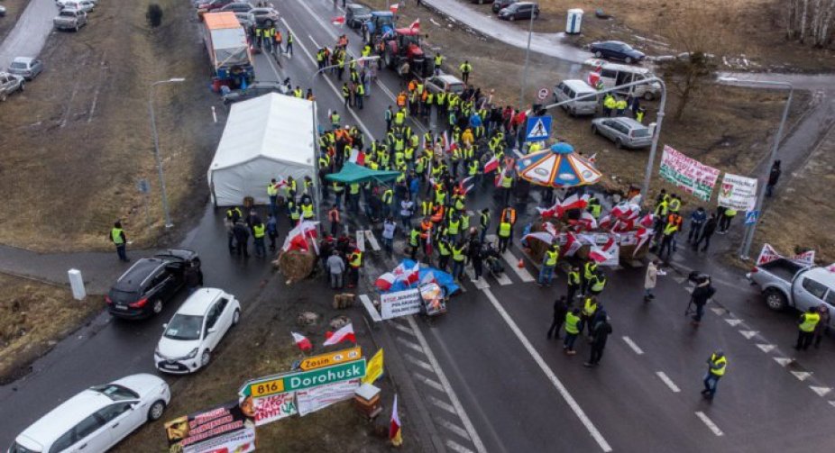 Polish farmers are now planning an action on the Lithuanian border