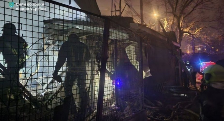 На півдні вночі збили 12 "Шахедів": У ЗСУ розповіли про наслідки атаки в Одесі 