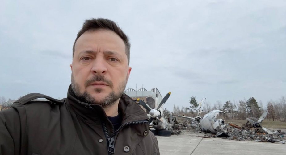 Зеленський: Українці стоятимуть до кінця, додаючи "на наших умовах" до "завершення війни"