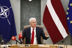 Глава МЗС Латвії йде у відставку