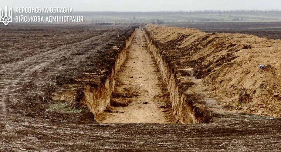У Херсонській області показали будівництво другої лінії оборони