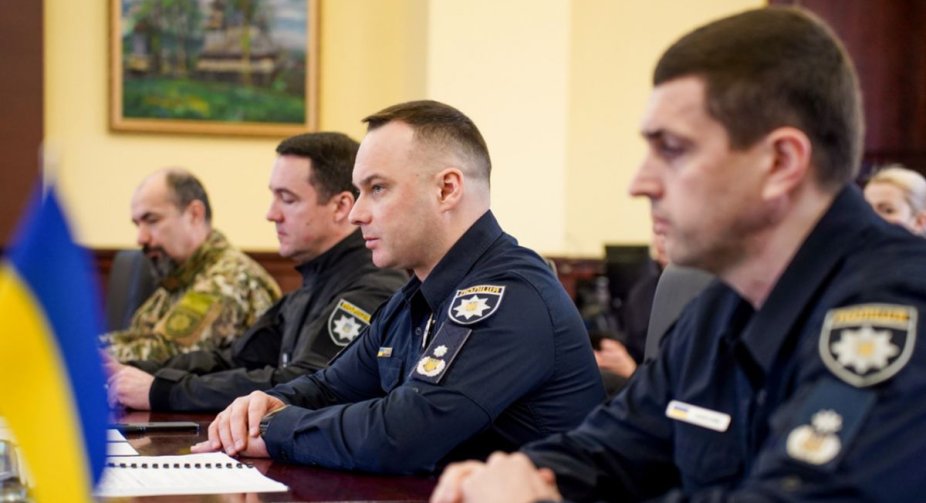 Угорщина допоможе Україні з ДНК-експертизами загиблих у війні