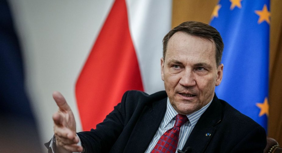Poland will help deliver shells purchased under the Czech Republic's plan to Ukraine