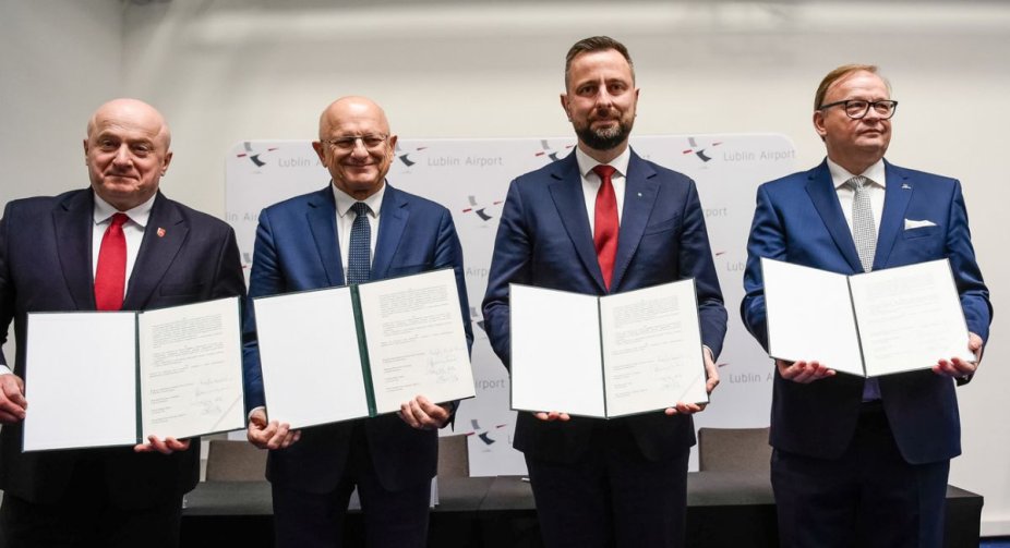 Польща будує постійну вертолітну базу на кордоні з Україною