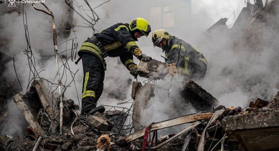 В Охтирці Сумської області пролунали вибухи, зникло світло