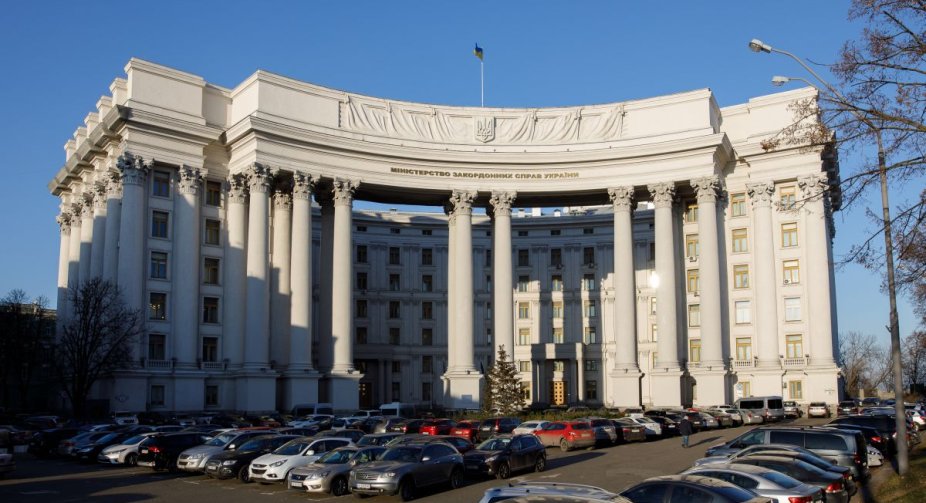 МЗС України відреагувало на псевдовибори Росії та звернулось до українців в окупації