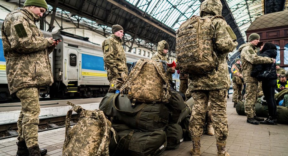 Економічне бронювання викликає найбільше суперечностей у новому законопроєкті про мобілізацію, - FT