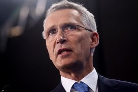 It would be a serious historical mistake to allow Putin to win - Stoltenberg