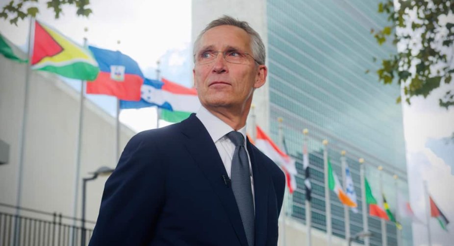 НАТО розробляє новий формат допомоги Україні для забезпечення стабільності, - Столтенберг