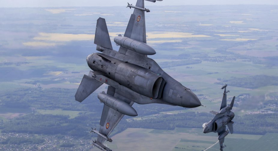 Коли очікувати на першу поставку F-16 до України: відповідь премє'ра Бельгії