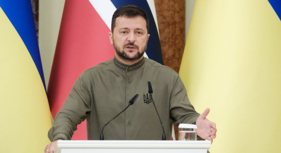 Після дій України у Чорному морі РФ переміщує ракетоносії на Каспій, - Зеленський