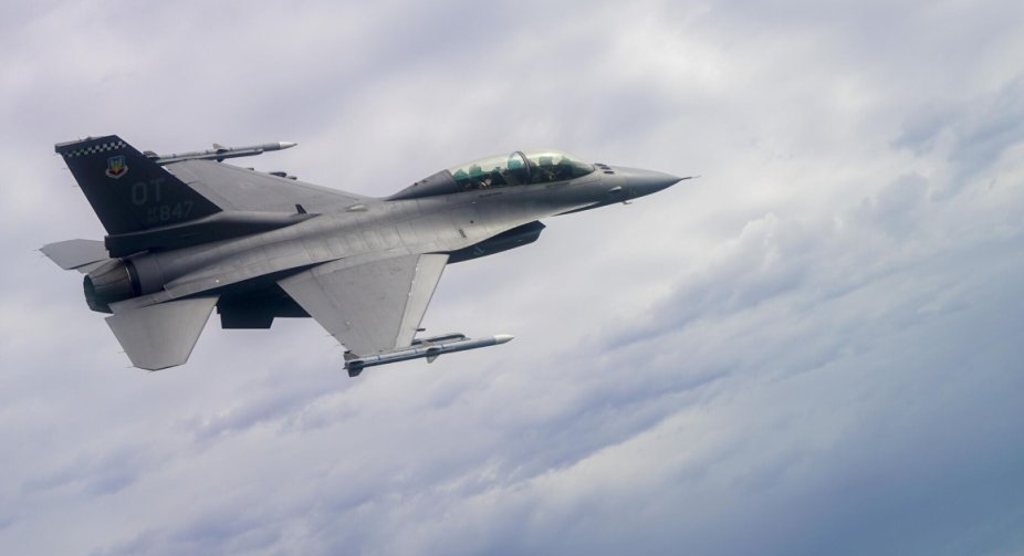 Danish Ambassador assures that Ukraine will receive F-16 fighters in summer
