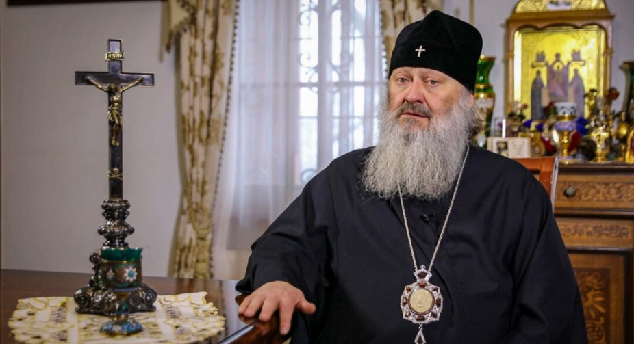 The court released Metropolitan Pavlo from obligation to wear electronic bracelet