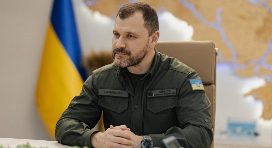 У поліції є "база даних ухильників" і цих людей перевіряють, - міністр внутрішніх справ