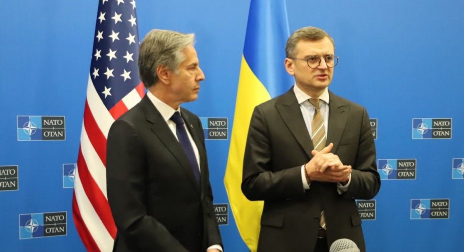 Кулеба обговорив із Блінкеном повітряний терор РФ і пришвидшення передачі Україні Patriot