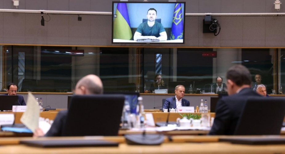 Зеленський вважає, що Росія може почати бити по інфраструктурі атомних станцій