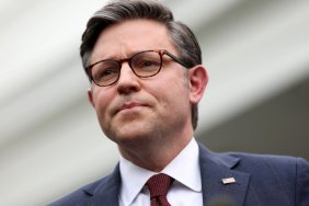 White House demands that Speaker Johnson bring to a vote the aid bill for Ukraine approved by the Senate