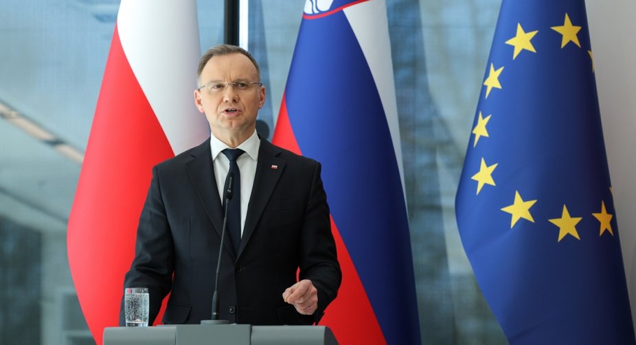 Duda declares readiness to deploy nuclear weapons in Poland