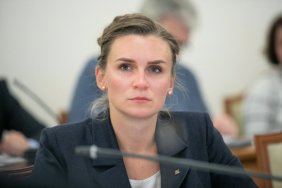 Комітет ВР вимагатиме роз'яснень від МЗС щодо призупинення консульських послуг для чоловіків за кордоном