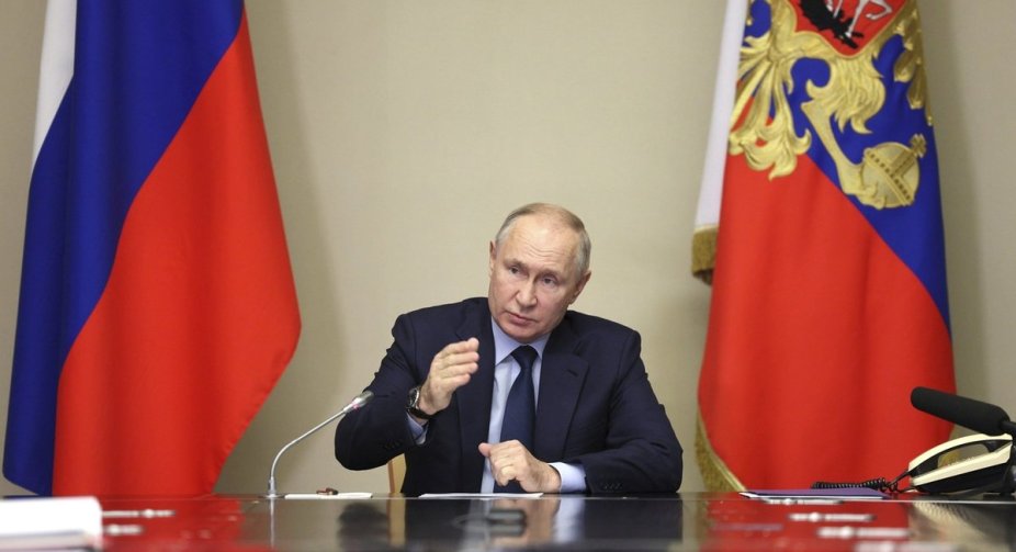 Путін розпустив уряд після своєї інавгурації, - ЗМІ
