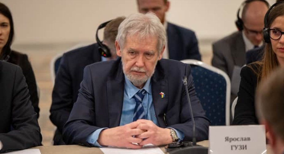 Польща не буде використовувати силу для повернення українських чоловіків призовного віку, проте питання про їхнє майбутнє залишається відкритим, - посол Польщі