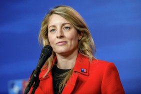 Canada rejects conditions for transfer of weapons to Ukraine: Foreign Minister says strikes on Russia are possible